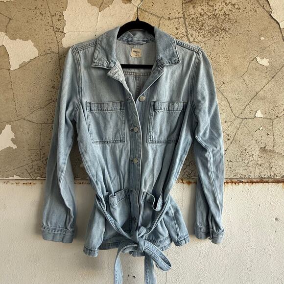 GAP Denim Jacket Women's M Lightwash Utility Tie Waist Belted Classic Chambray - Picture 1 of 6